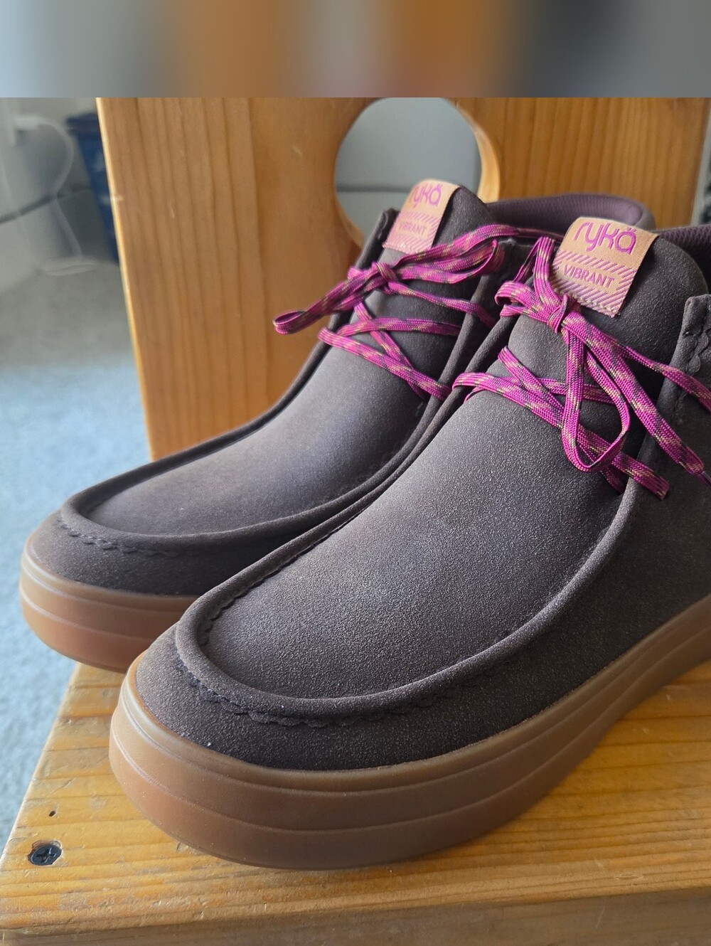 *NWT* Ryka Vibrant Brown Chukka Boots with Pink Accent Laces